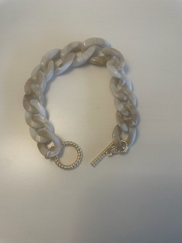 Off White Link with Beige Toggle Bracelet